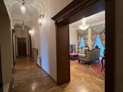 5 otaqlı köhnə tikili - İçəri Şəhər m. - 250 m²
