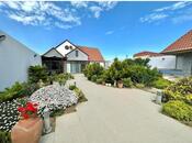 Satılır 4 otaqlı həyət evi/bağ evi 250 m², Şüvəlan q., photo 1 from 8