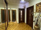Satılır 3 otaqlı köhnə tikili 80 m², Xalqlar Dostluğu m., photo 1 from 8
