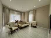4 otaqlı həyət evi/bağ evi - Novxanı q. - 250 m²
