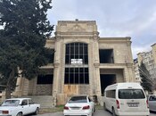 Obyekt - Bakıxanov q. - 2400 m²