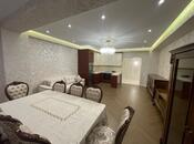 3-комн. новостройка - м. 28 мая - 115 м²