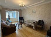 Продаётся 2-комн. вторичка 65 м², Бинагадинский р., photo 2 from 8
