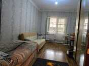 Satılır 2 otaqlı köhnə tikili 51 m², İnşaatçılar m., photo 2 from 8