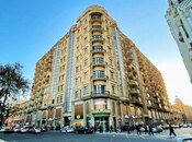 Elan №5966470 - Bakı, Sahil m., 3 otaqlı, 130 m², 6/12 mərtəbə