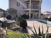 7 otaqlı həyət evi/bağ evi - Novxanı q. - 400 m²