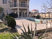 7 otaqlı həyət evi/bağ evi - Novxanı q. - 400 m²