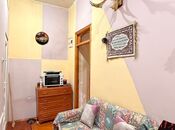 Satılır 2 otaqlı köhnə tikili 52 m², 28 May m., photo 3 from 8