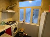 Satılır 2 otaqlı köhnə tikili 35 m², İnşaatçılar m., photo 5 from 6