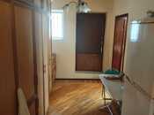 Продаётся 2-комн. вторичка 56 м², м. Элмляр Академиясы, photo 4 from 7