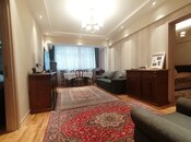 Satılır 3 otaqlı köhnə tikili 80 m², Elmlər Akademiyası m., photo 1 from 8