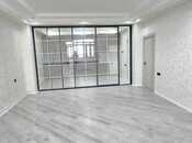 Продаётся 3-комн. вторичка 135 м², photo 1 from 8