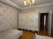 Сдаётся 3-комн. новостройка 140 м², м. 28 мая, photo 4 from 8