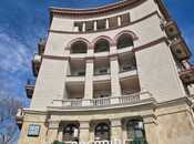 Продаётся 3-комн. вторичка 100 м², м. Низами, photo 1 from 8