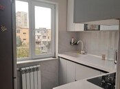 Продаётся 3-комн. вторичка 70 м², м. Халглар Достлугу, photo 6 from 8