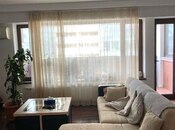 3 otaqlı köhnə tikili - 28 May m. - 125 m²