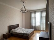 İcarəyə verilir 4 otaqlı yeni tikili 230 m², 28 May m., photo 3 from 8