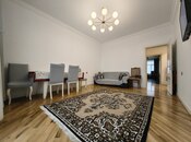 Satılır 2 otaqlı köhnə tikili 65 m², 28 May m., photo 3 from 8