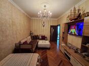 Satılır 3 otaqlı köhnə tikili 75 m², İnşaatçılar m., photo 1 from 8