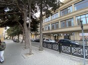 Satılır  obyekt 30 m², 28 May m., photo 1 from 8