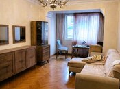 Elan №5979552 - Bakı, Nizami m., 3 otaqlı, 80 m², 2/5 mərtəbə