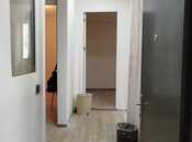 Продаётся 2-комн. вторичка 43 м², м. Низами, photo 3 from 8