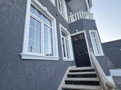 Satılır 6 otaqlı həyət evi/bağ evi 250 m², Yeni Ramana q., photo 1 from 8