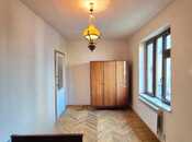 Satılır 2 otaqlı köhnə tikili 50 m², İnşaatçılar m., photo 8 from 8