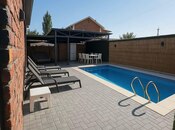 4 otaqlı həyət evi/bağ evi - Novxanı q. - 200 m²