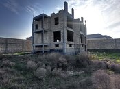 6 otaqlı həyət evi/bağ evi - Novxanı q. - 300 m²