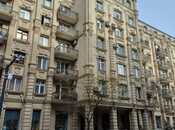 2 otaqlı köhnə tikili - Sahil m. - 44 m²
