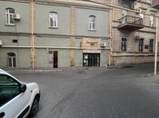 Продаётся 2-комн. вторичка 42 м², м. Ичеришехер, photo 1 from 8