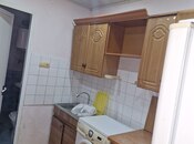 İcarəyə verilir 3 otaqlı həyət evi/bağ evi 100 m², İnşaatçılar m., photo 3 from 8