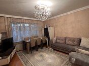 Продаётся 3-комн. вторичка 87 м², м. Кара Караев, photo 1 from 8