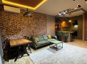 Сдаётся 2-комн. новостройка 55 м², м. 8 ноября, photo 1 from 8