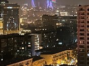 Elan №5984962 - Bakı, 28 May m., 3 otaqlı, 81.3 m², 18/18 mərtəbə