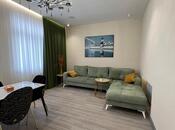 Elan №5985362 - Bakı, Sahil m., 3 otaqlı, 100 m², 4/5 mərtəbə