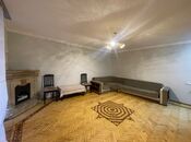 Satılır 1 otaqlı köhnə tikili 45 m², İnşaatçılar m., photo 2 from 8