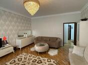 Продаётся 2-комн. вторичка 71 м², м. Ази Асланов, photo 2 from 8