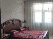 4-комн. новостройка - м. Элмляр Академиясы - 200 м²