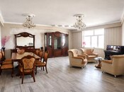 4-комн. новостройка - м. Элмляр Академиясы - 200 м²