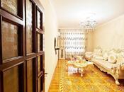 Продаётся 5-комн. вторичка 133 м², м. Азадлыг проспекти, photo 1 from 8