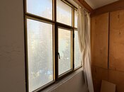 Satılır 4 otaqlı köhnə tikili 100 m², İnşaatçılar m., photo 5 from 8