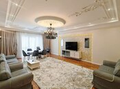 Elan №5977619 - Bakı, 28 May m., 4 otaqlı, 225 m², 10/15 mərtəbə