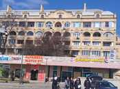 Продаётся 3-комн. вторичка 80 м², м. Гянджлик, photo 2 from 8