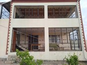 3 otaqlı həyət evi/bağ evi - Novxanı q. - 120 m²
