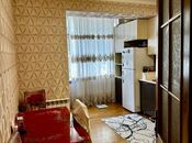 Satılır 3 otaqlı köhnə tikili 100 m², Qara Qarayev m., photo 1 from 8