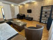 İcarəyə verilir 3 otaqlı yeni tikili 130 m², 28 May m., photo 2 from 8