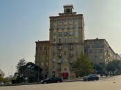 Satılır 3 otaqlı köhnə tikili 90 m², Nizami m., photo 1 from 7