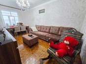 Satılır 3 otaqlı köhnə tikili 90 m², 8 Noyabr m., photo 1 from 8